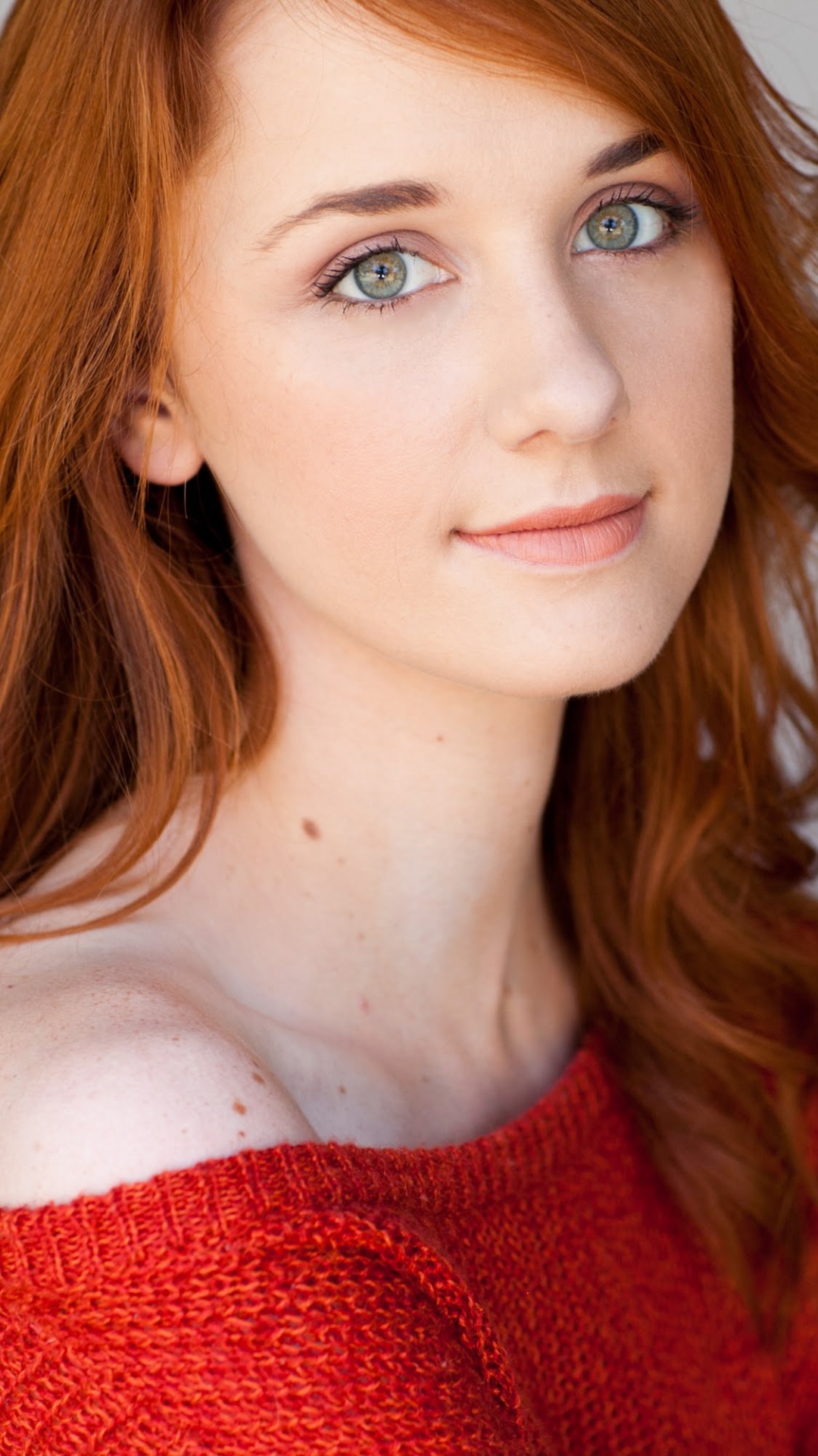 Actress Wallpapers Laura Spencer Actress Face Smile Cute