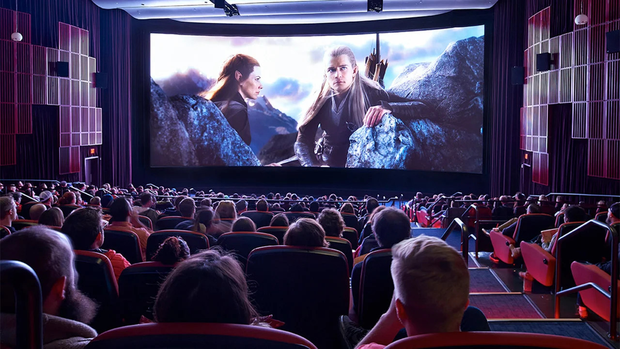 IMAX Vs Dolby Cinema