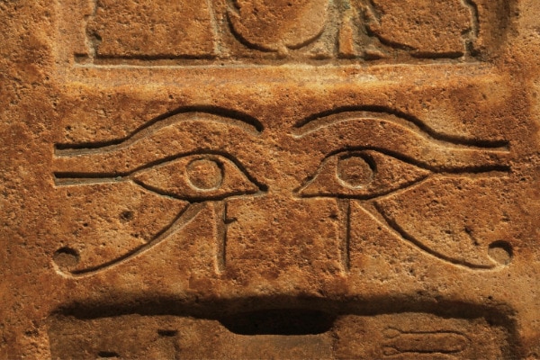 eye of horus vs eye of ra